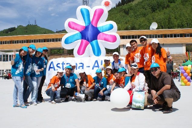 Надувная фигура на азиаде 2011