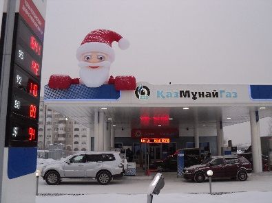Надувной дед мороз на крышу
