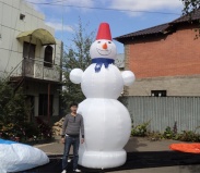 Новогодние надувные фигуры